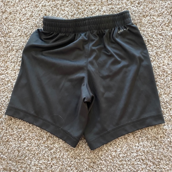 Boys Nike Dri-Fit Active Shorts - Picture 3 of 3
